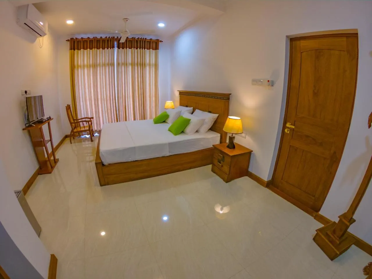 Riverbank Boutique Hotel Κάντι 0*,