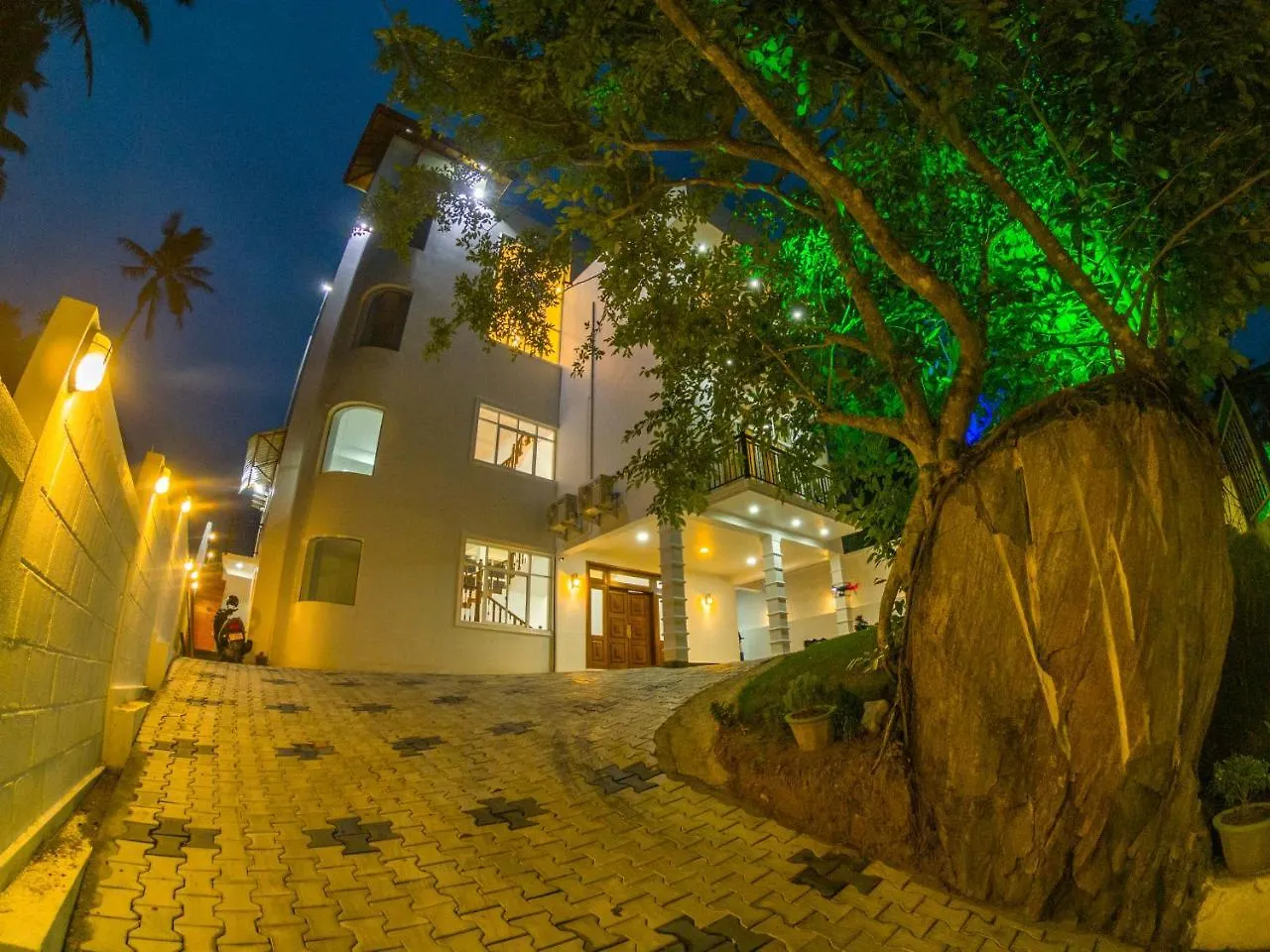 Riverbank Boutique Hotel Κάντι Σρι Λάνκα