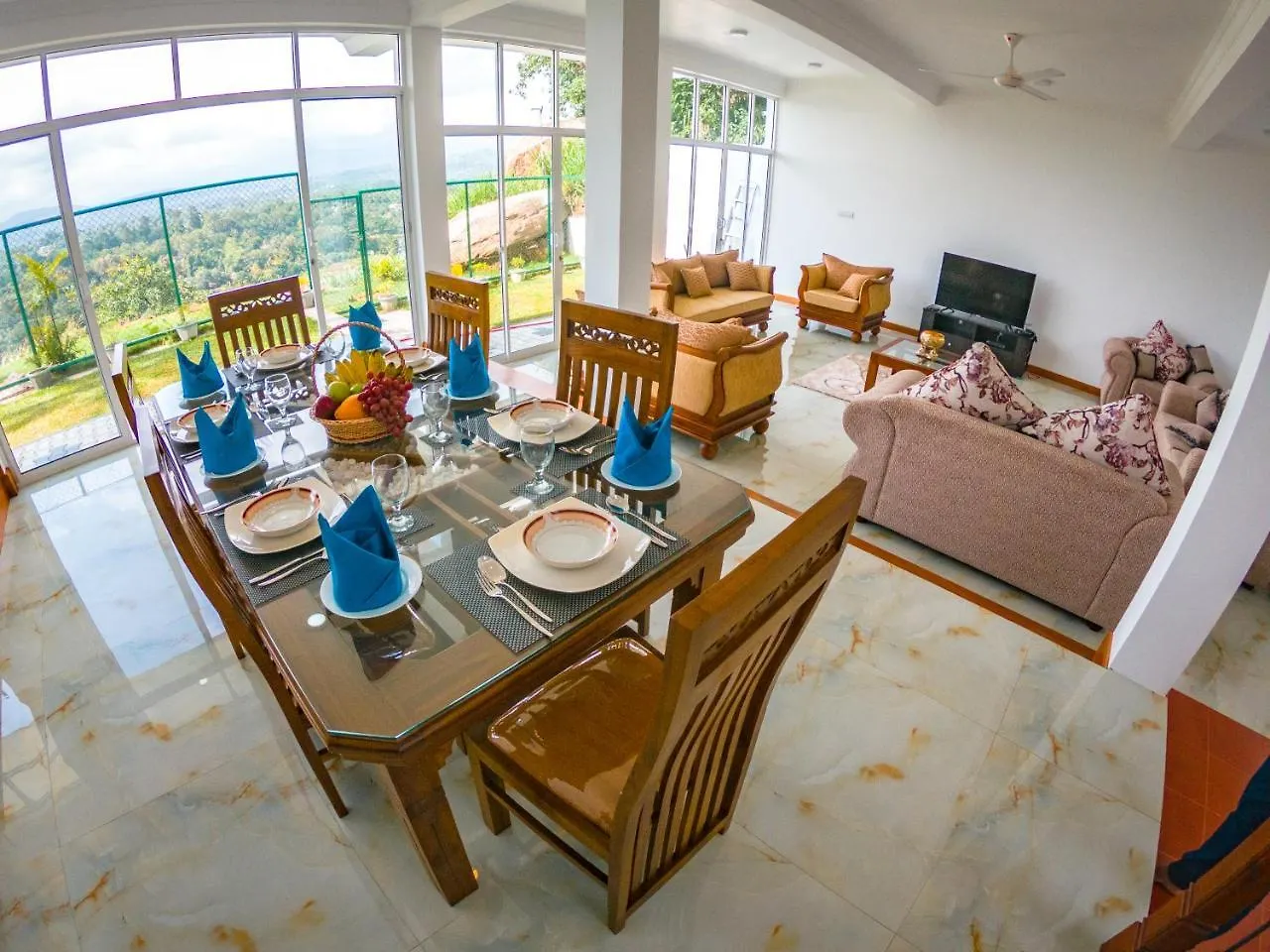 Riverbank Boutique Hotel Κάντι